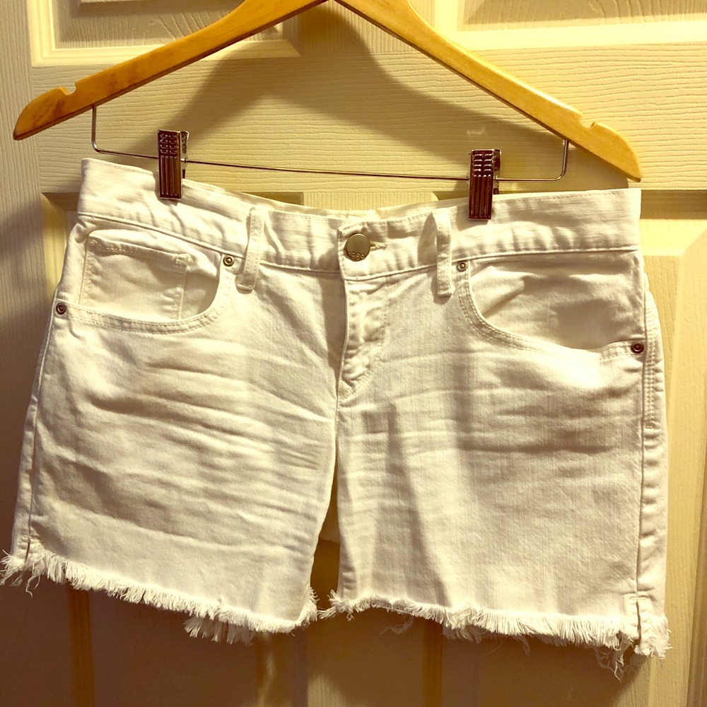 White denim cutoffs size 2 boyfriend